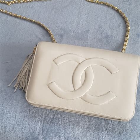 chanel victory hook pk 3940|Vintage Chanel bag with Victory Hook PK 3940 .